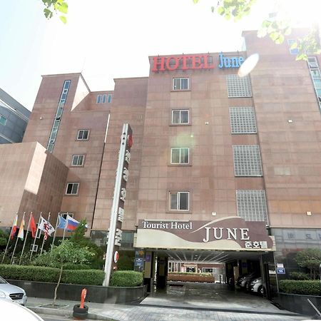 Incheon Airport Hotel June Екстериор снимка